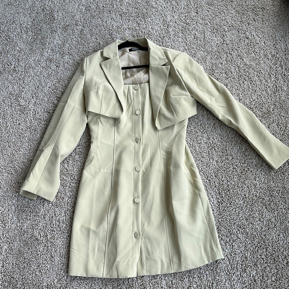 Cropped blazer & dress set